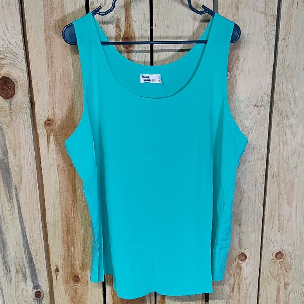 NWOT Time And Tru Women's Tank Top Size XXXL(22)